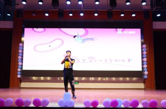 “音所爱 梦向远”—南昌向远轨道技术学校顺利举办校园十佳歌手比赛