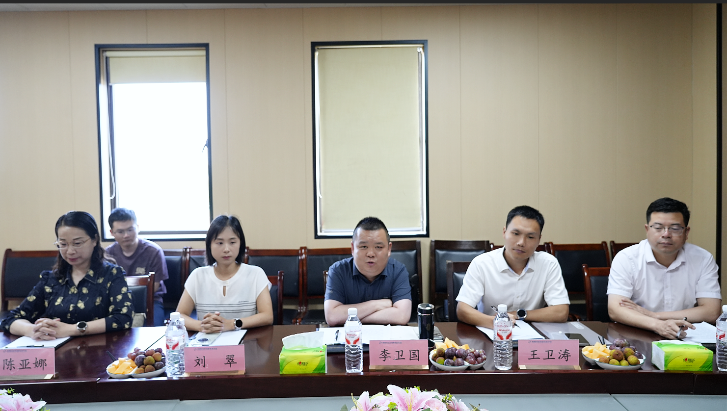 南昌向远轨道技术学校与中铁武汉电气化局集团第一工程有限公司举行校企交流签约活动