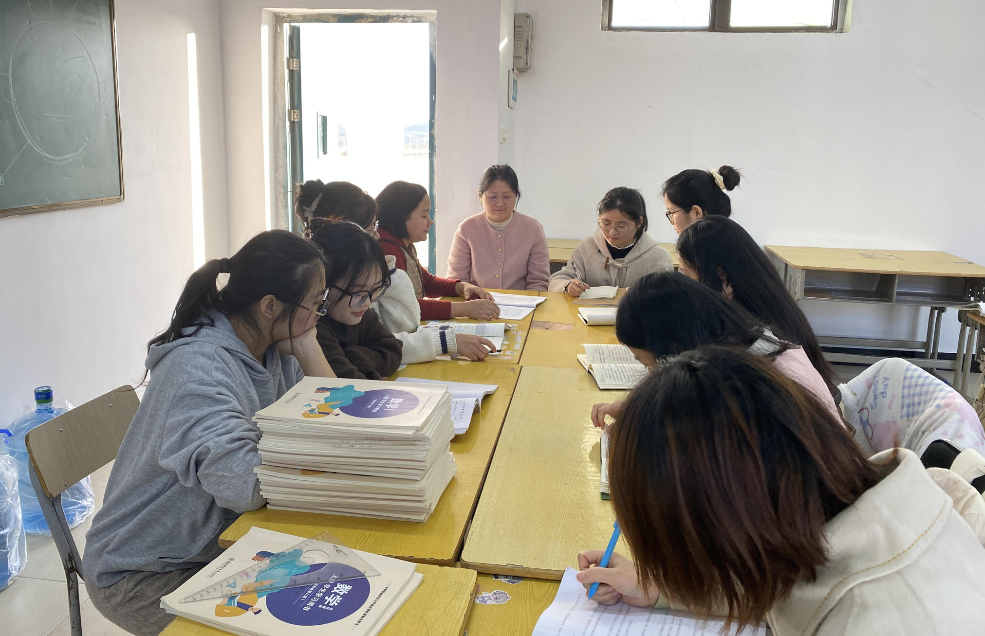 南昌向远轨道技术学校期中教学教研工作动态