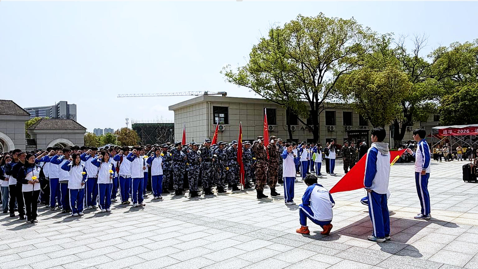南昌向远师生徒步祭扫方志敏烈士全纪实