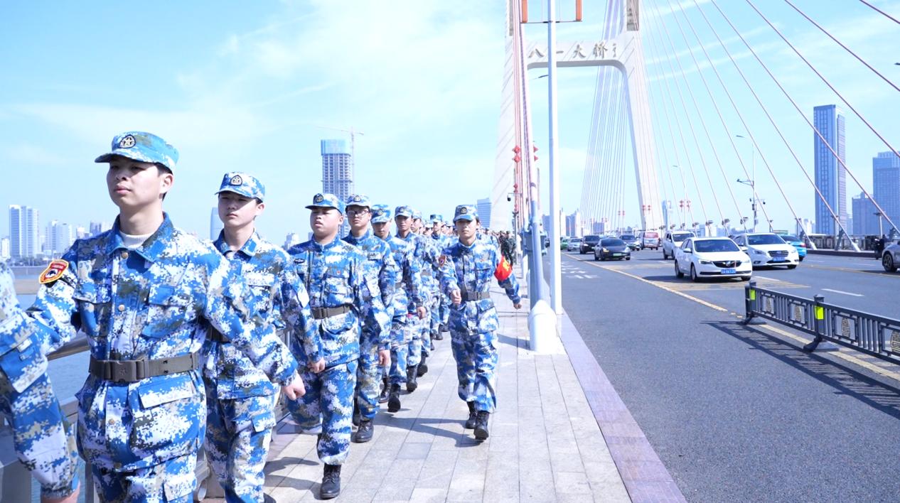 南昌向远轨道技术学校&ldquo;行走的思政课&mdash;&mdash;我的八一行&rdquo;红色研学活动