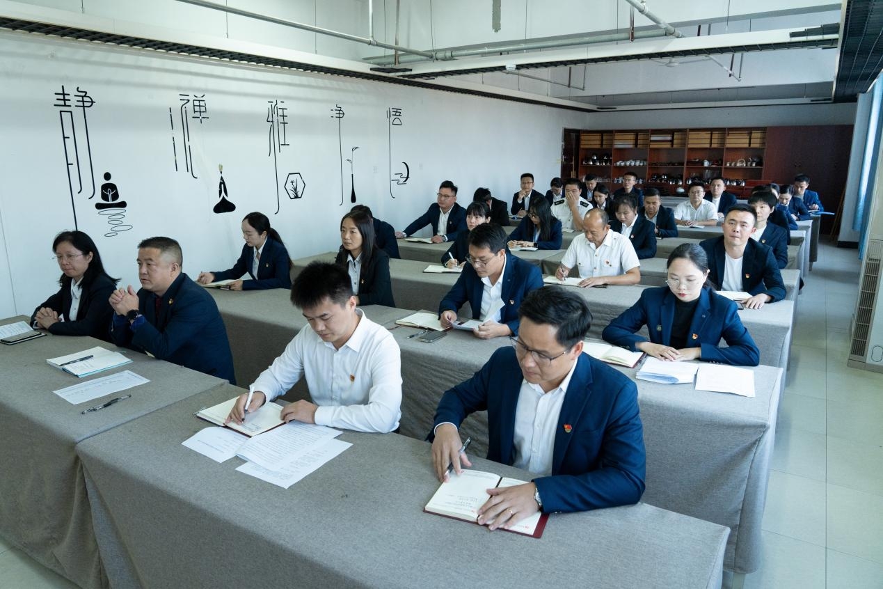 薪火相传，赓续前行｜中共南昌向远轨道技术学校支部委员会召开换届选举大会